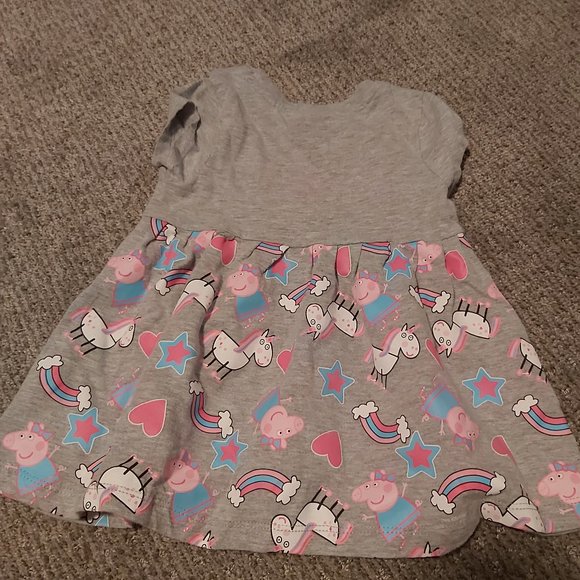 PeppaPig Dress for 12-18mth old - Picture 3 of 4